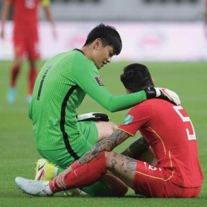 开云登录入口地址-张琳芃单独疗伤国足专人负责 两周后复出可战越南